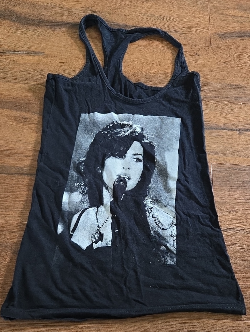 Amy Winehouse Black Graphic Racerback Tank Size Small - Picture 2 of 5